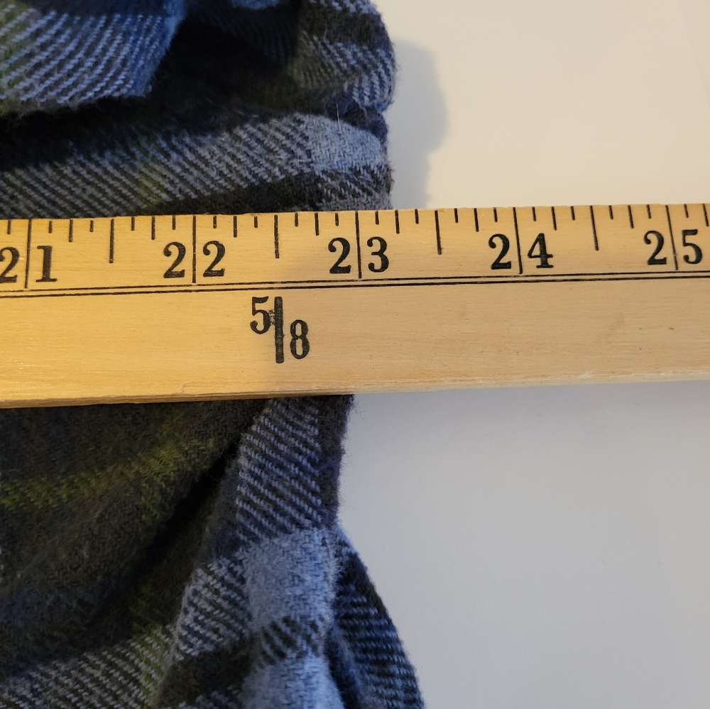 Men's Blue and Black Casual Button Down Flannel Shirt, Size Large - Picture 9 of 10